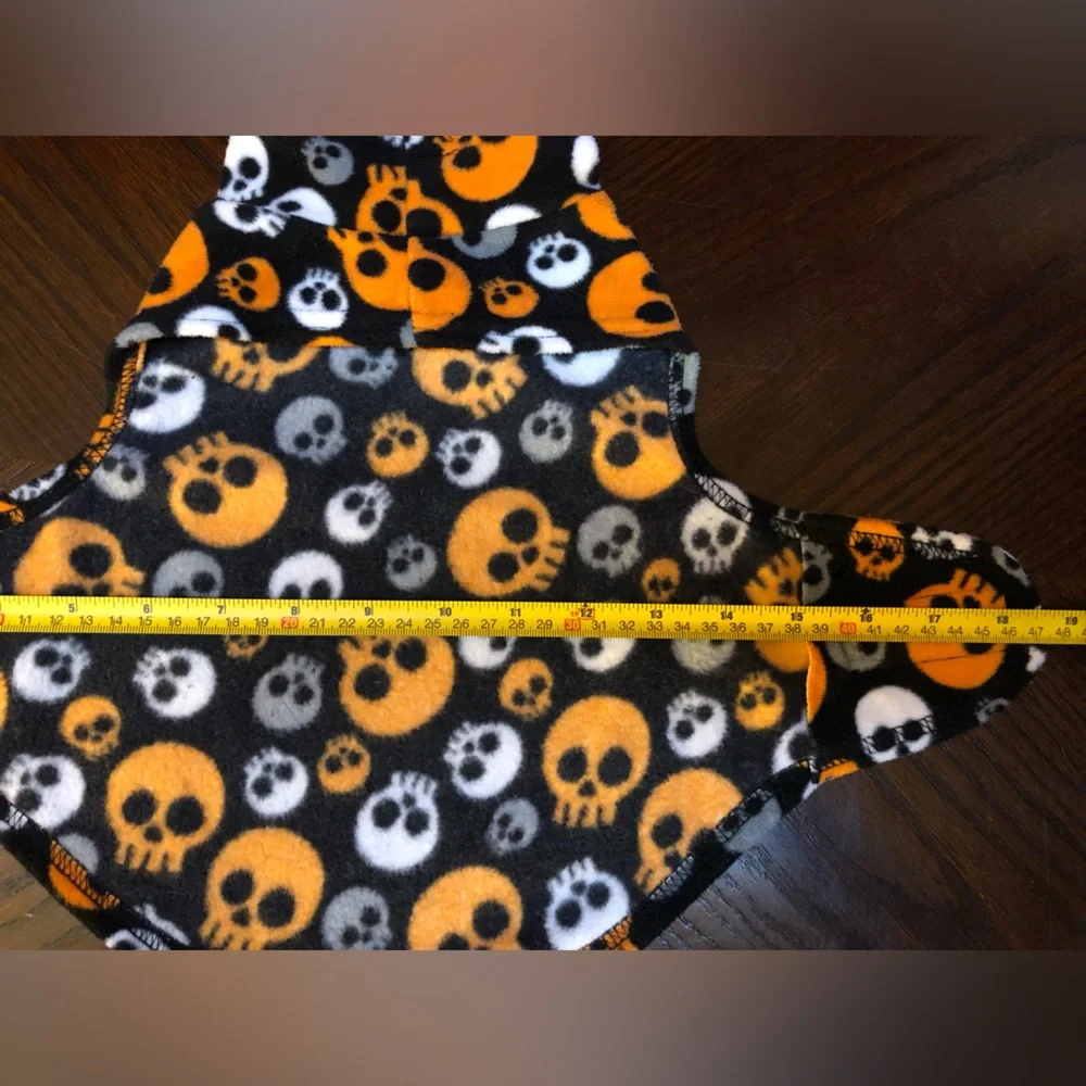 PET🐶 Orange and Black Skull Print outfit SIZE X SMALL & SIZE SMALL